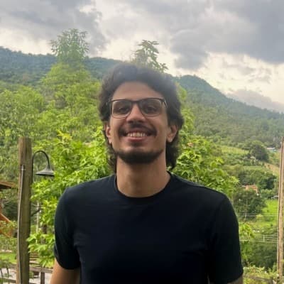 Lucas Andrade Avelar de Freitas